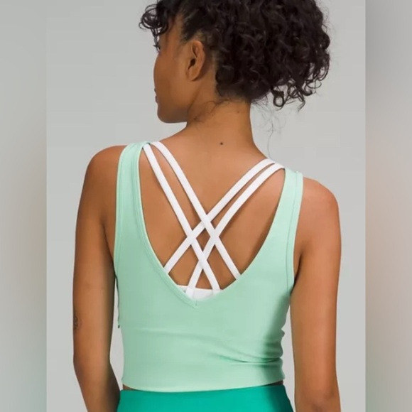 NWOT Lululemon Power Pivot Tank Everlux *Motif- Size 8 - Picture 2 of 8